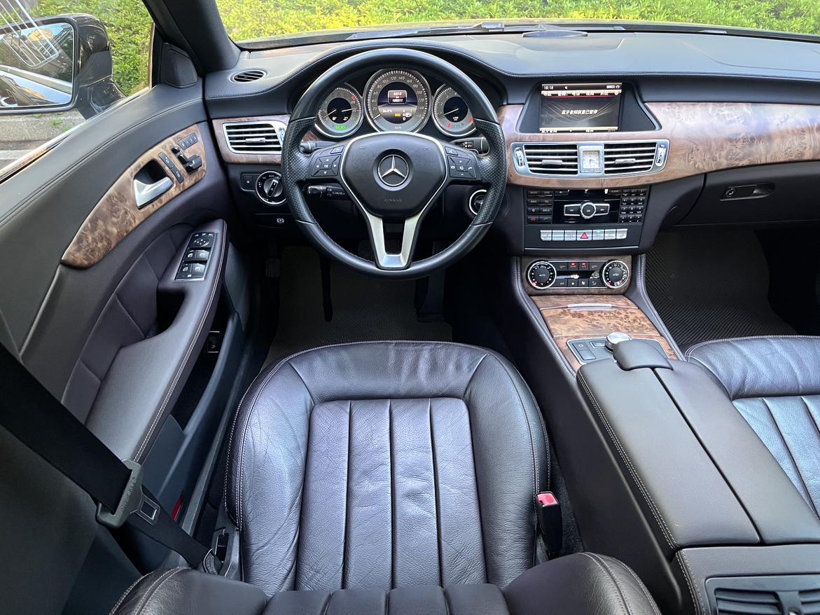 Mercedes-Benz CLS 2012 thumb 12