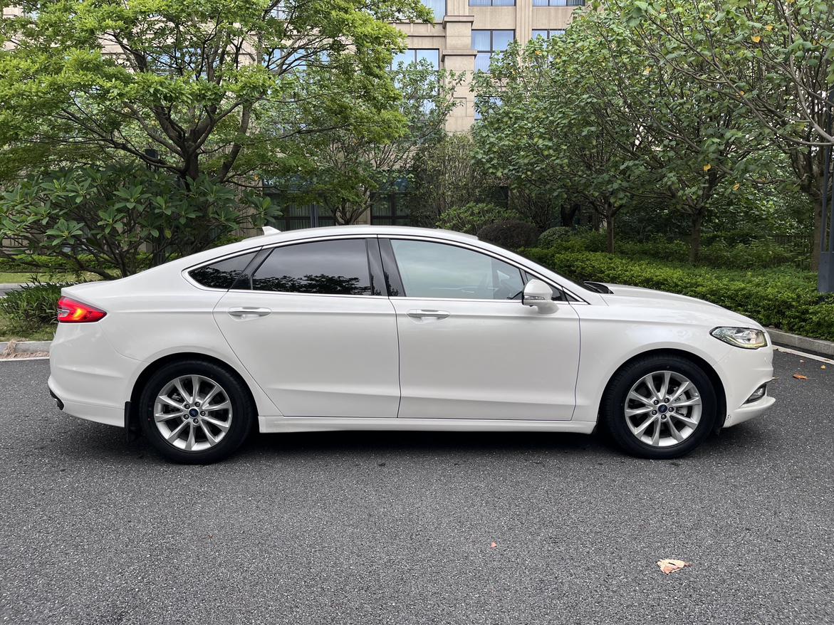 Ford Mondeo 2017 thumb 5