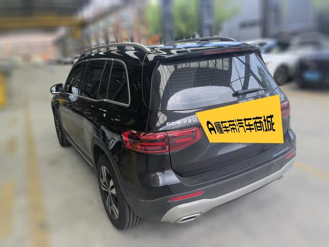 Mercedes-Benz GLB 2025 thumb 2