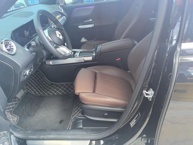 Mercedes-Benz GLB 2025 thumb 8