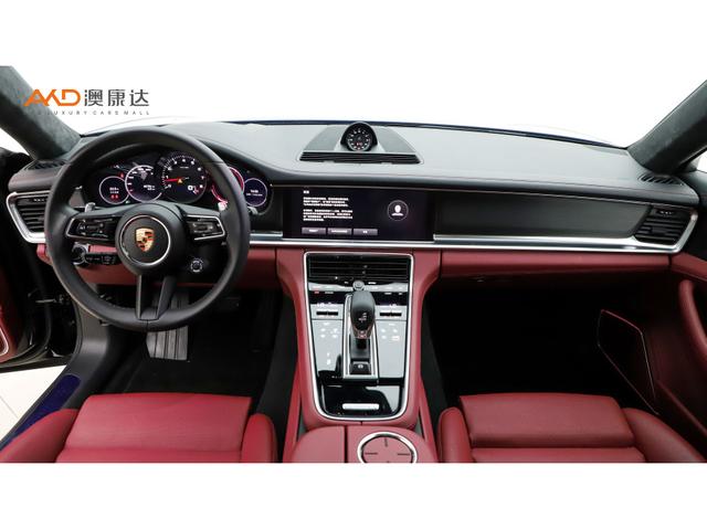 Porsche Panamera 2023 thumb 4