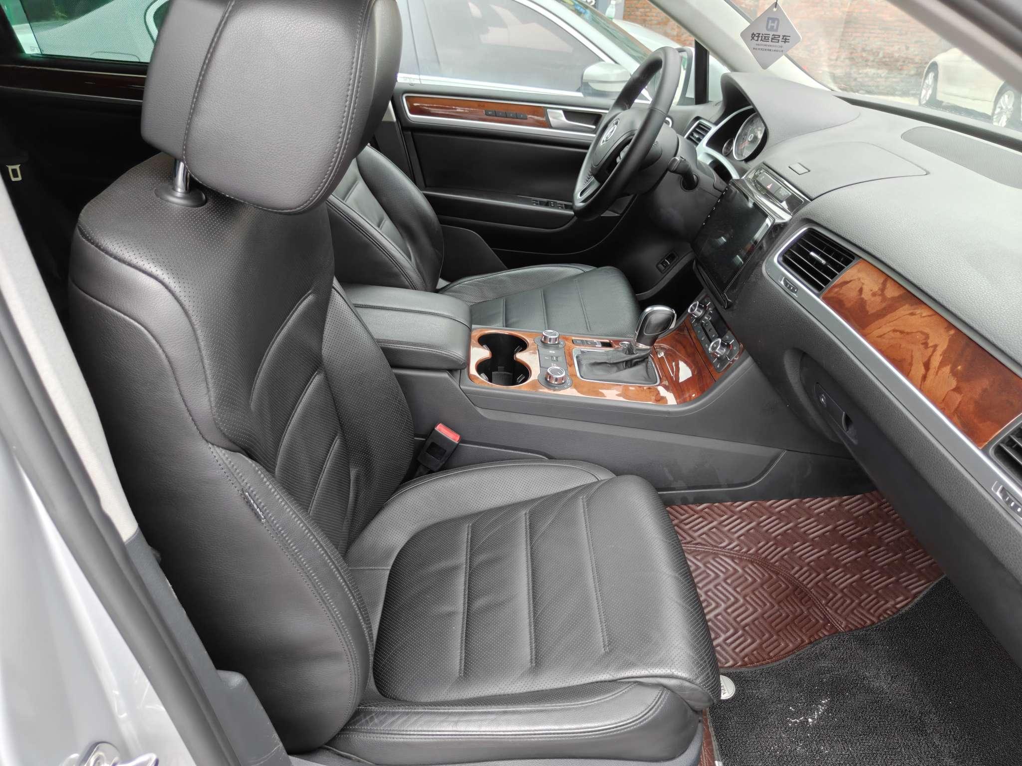 Volkswagen Touareg 2011 thumb 8