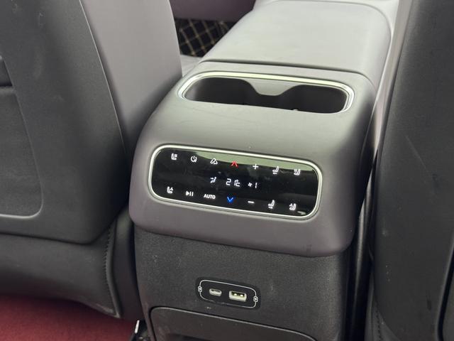 Leapmotor C16 2026 thumb 9