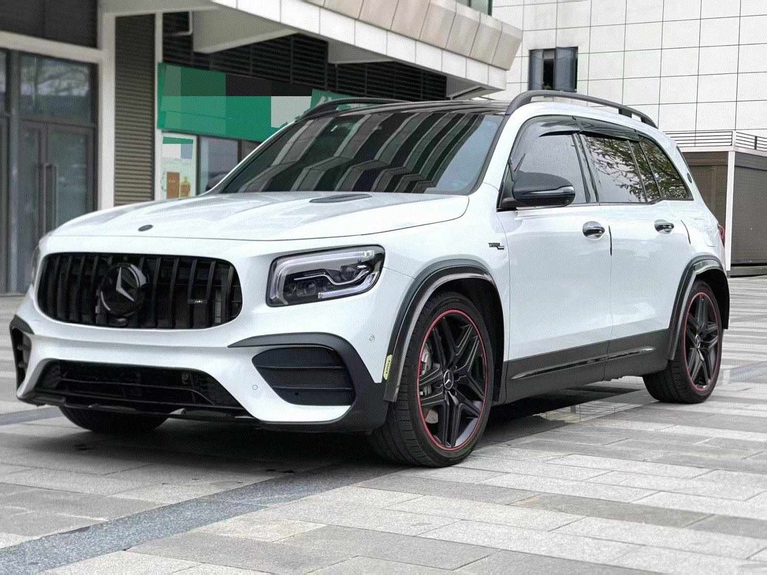 Mercedes-Benz GLB AMG 2022 thumb 4