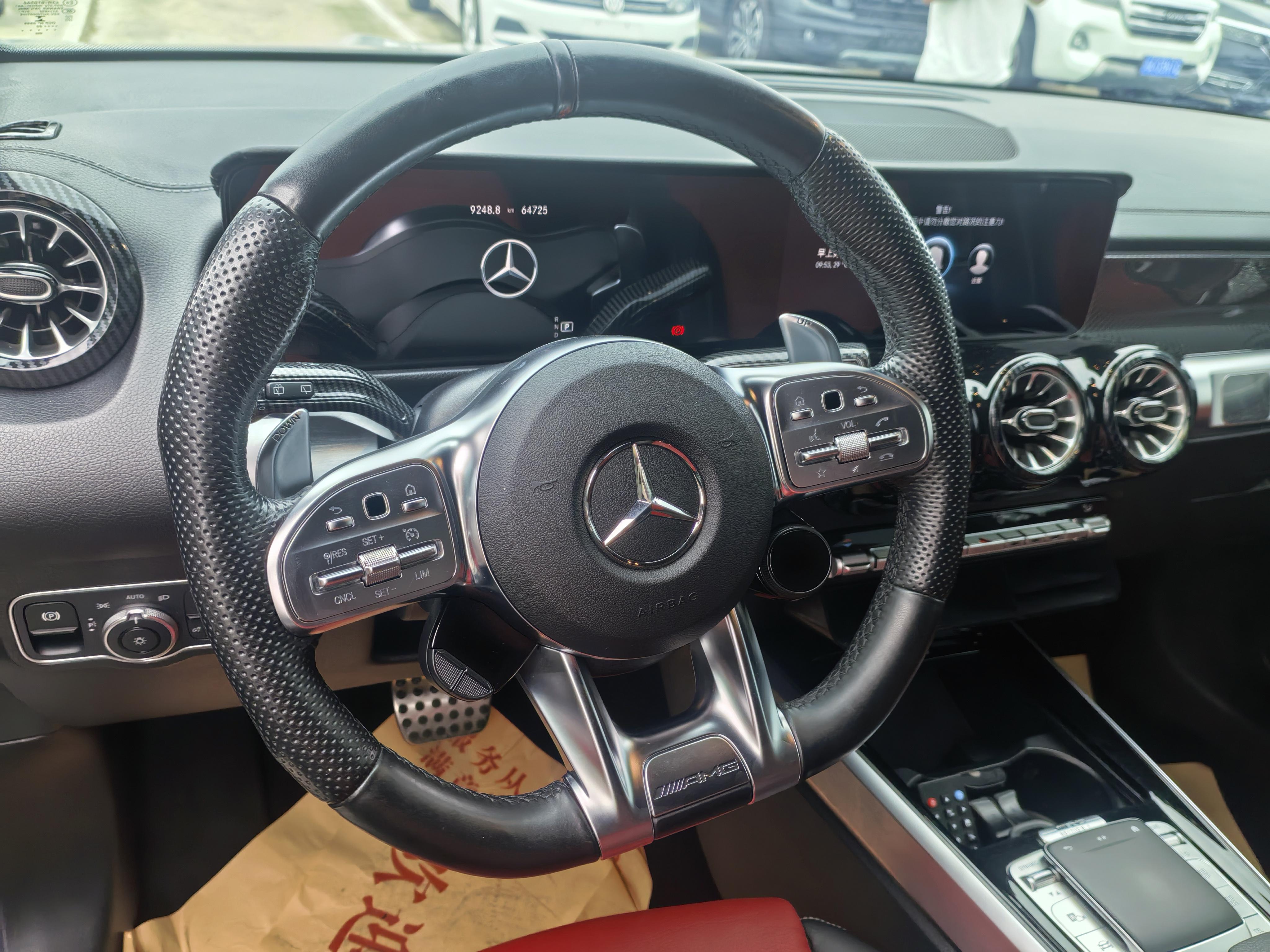 Mercedes-Benz GLB AMG 2022 thumb 6