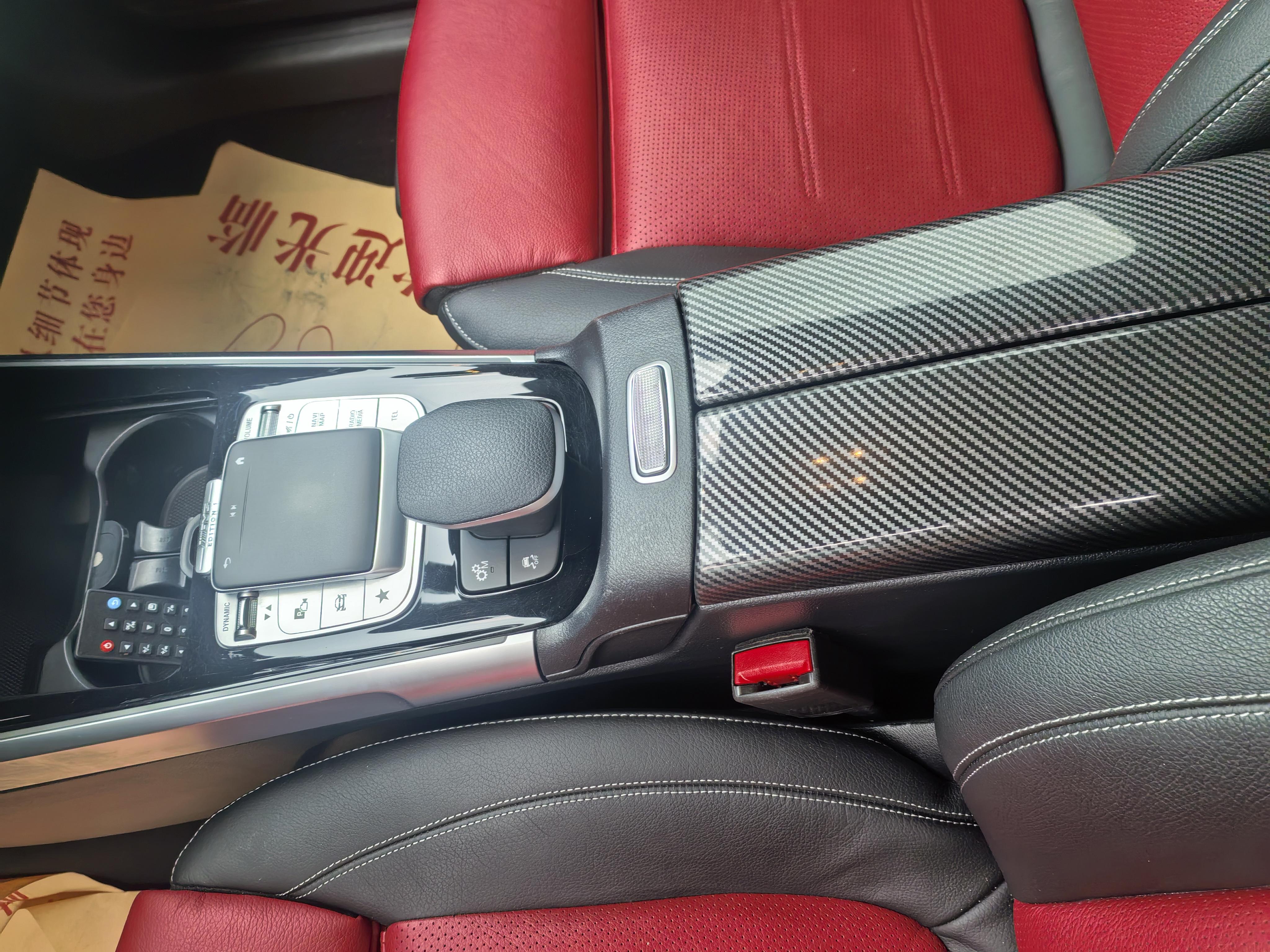 Mercedes-Benz GLB AMG 2022 thumb 7