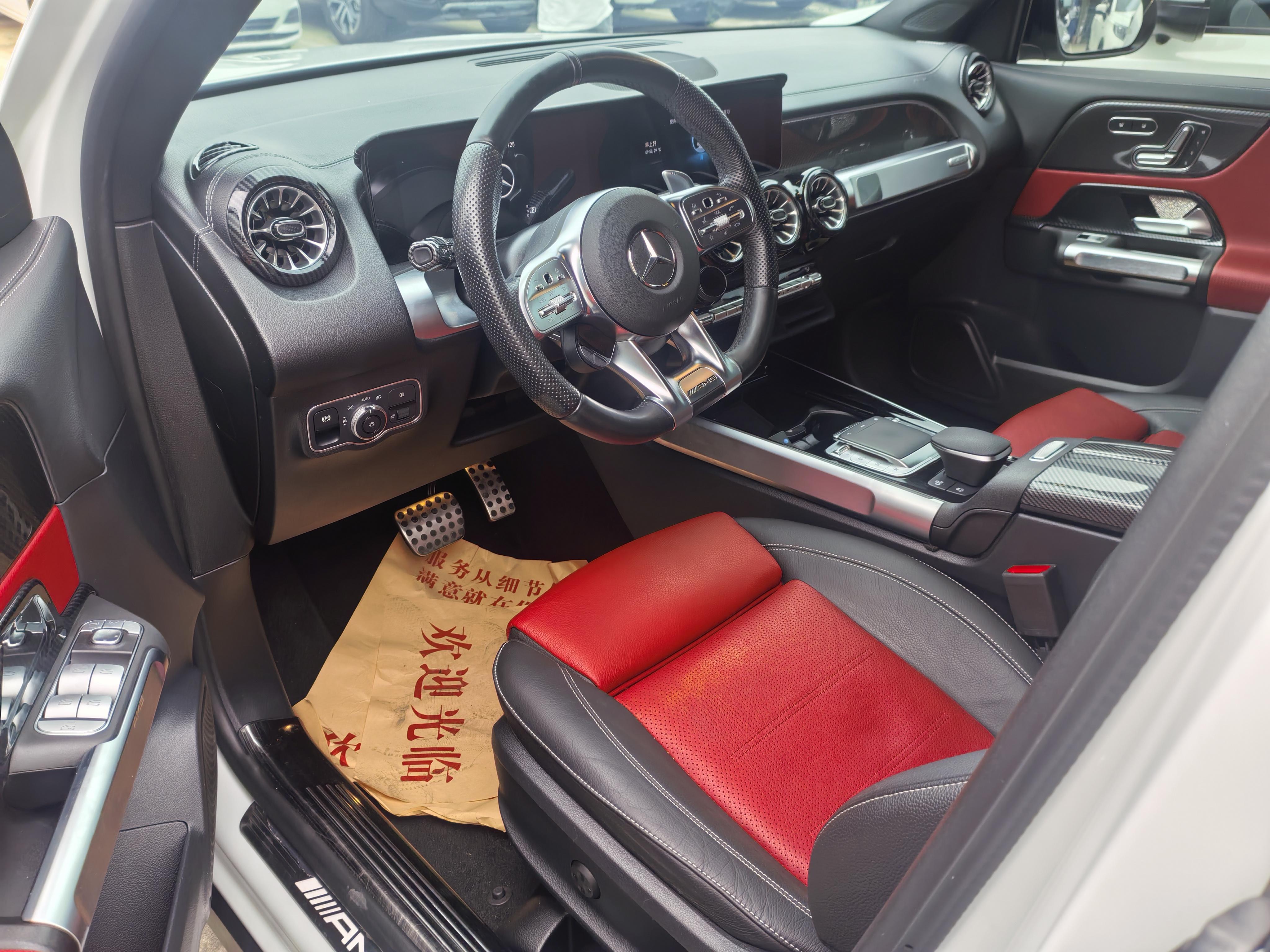Mercedes-Benz GLB AMG 2022 thumb 9