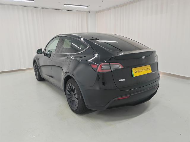 Tesla Model Y 2022 thumb 3