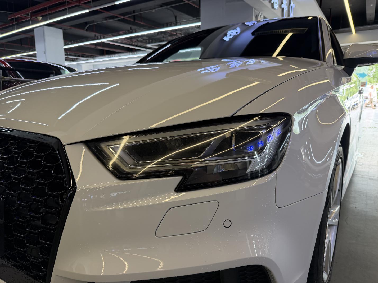 Audi A3 2019 thumb 4