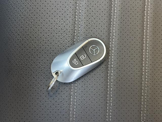 Mercedes-Benz C-Класс 2023 thumb 9