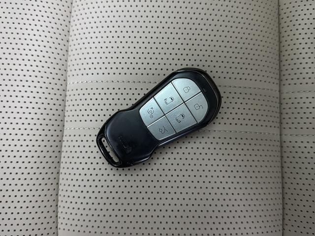 Xpeng X9 2026 thumb 9