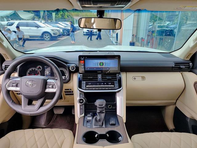 Toyota Land Cruiser 2023 thumb 5