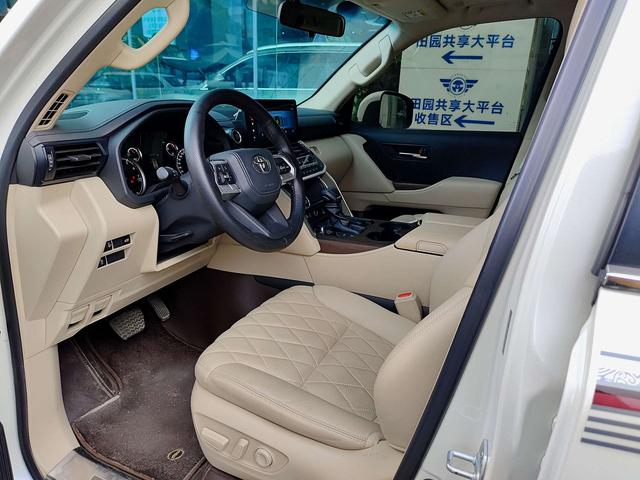 Toyota Land Cruiser 2023 thumb 6