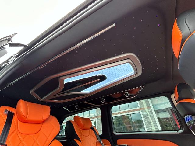 Mercedes-Benz Wei Ting 2018 thumb 6
