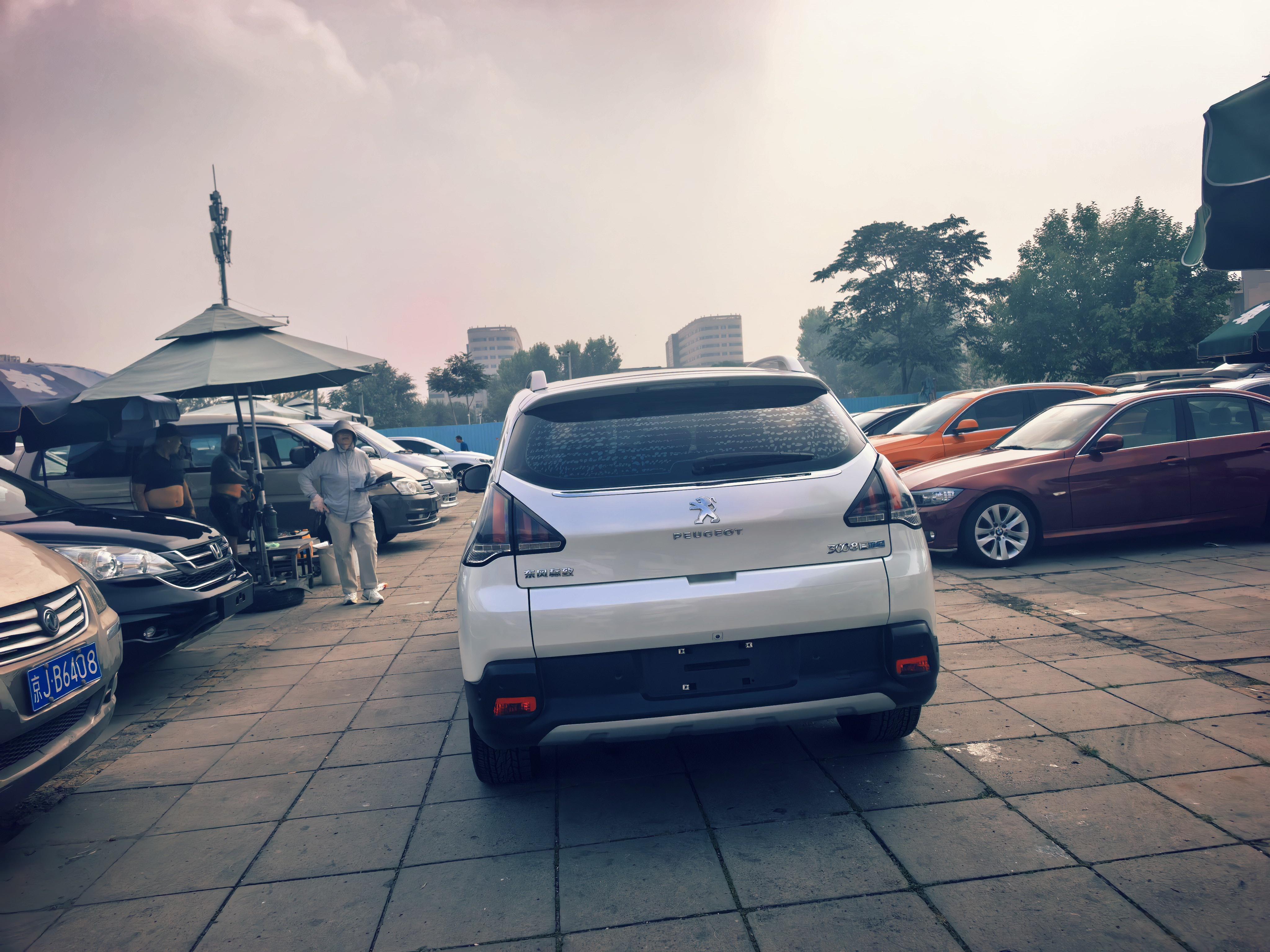 Peugeot 3008 2016 thumb 3