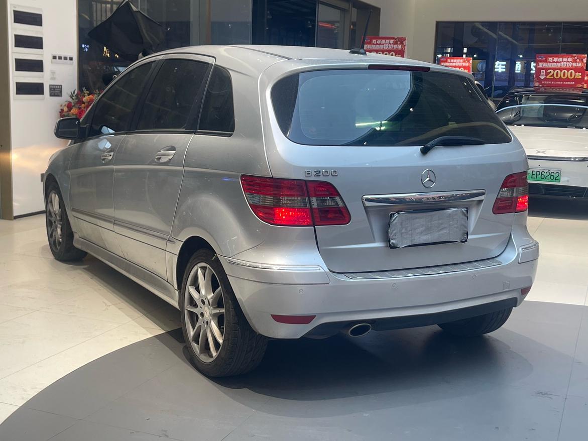Mercedes-Benz B-Класс 2009 thumb 2