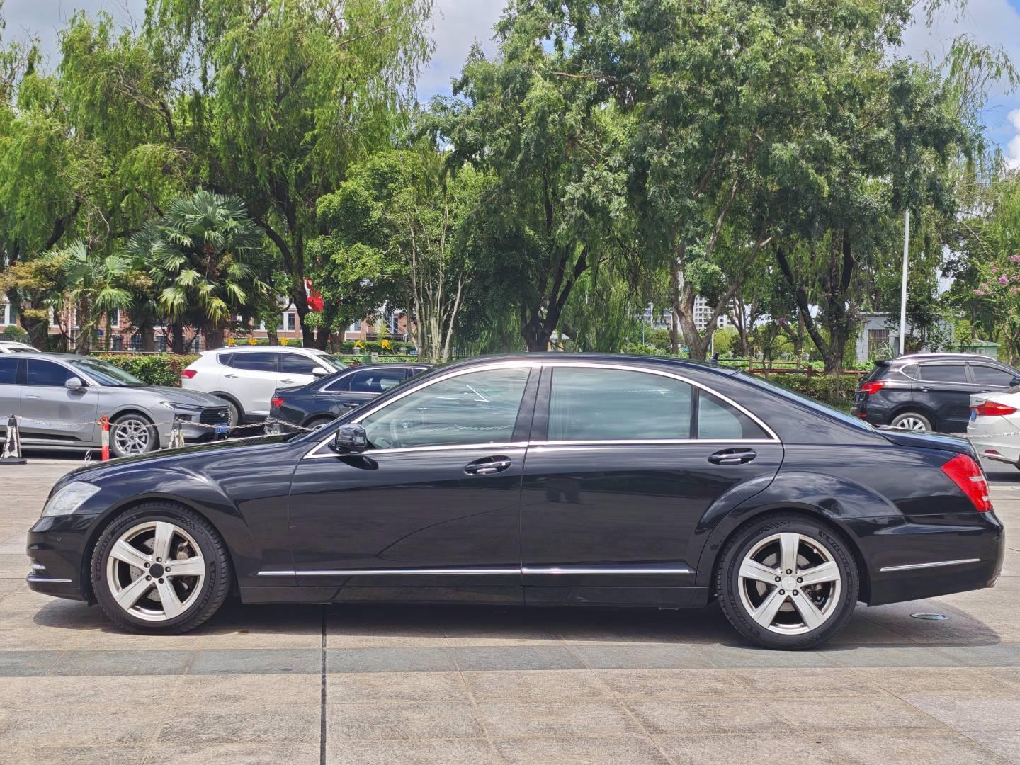 Mercedes-Benz S-Класс 2010 thumb 2