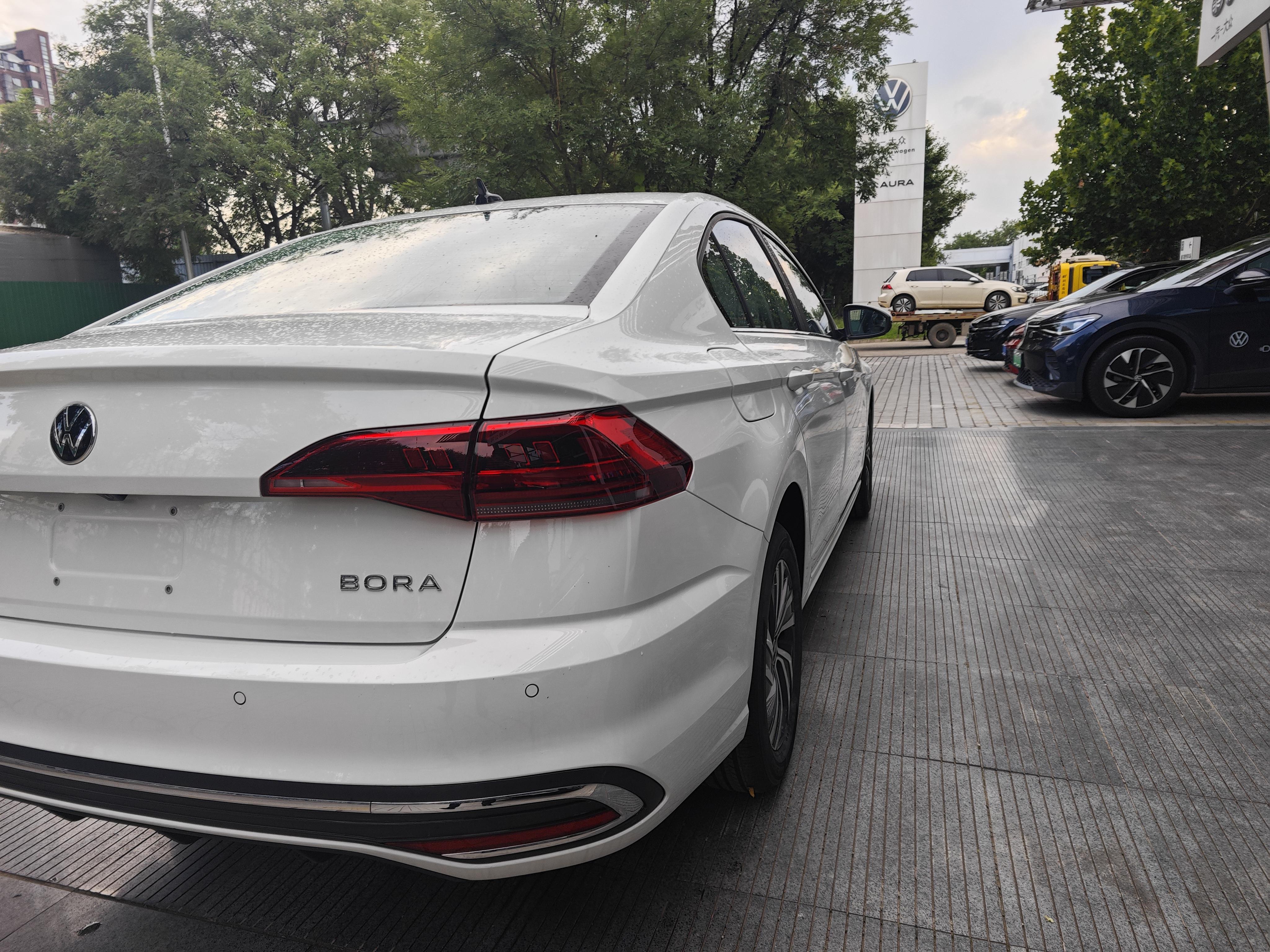 Volkswagen Bora 2025 thumb 9
