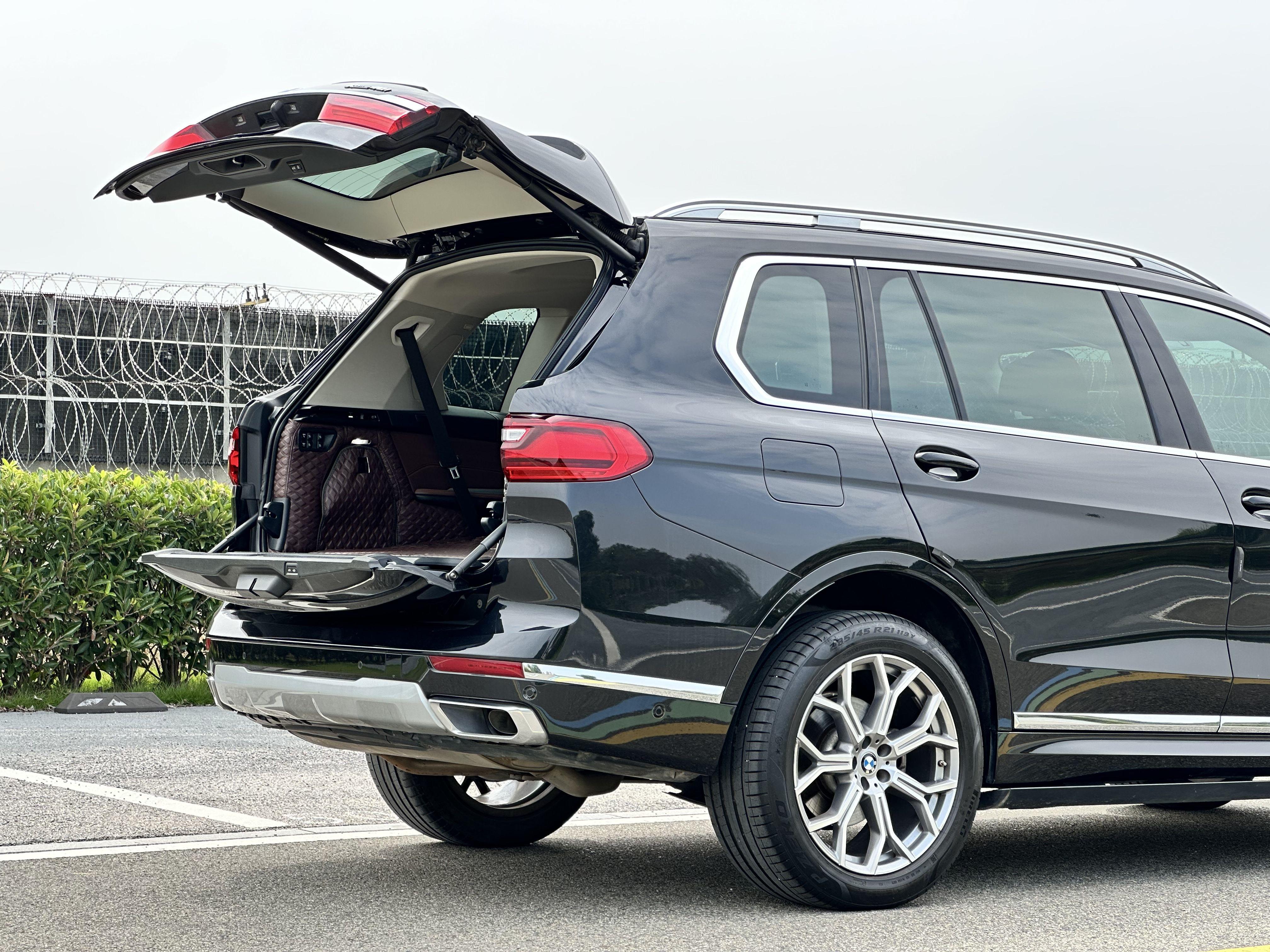 BMW X7 2022 thumb 9