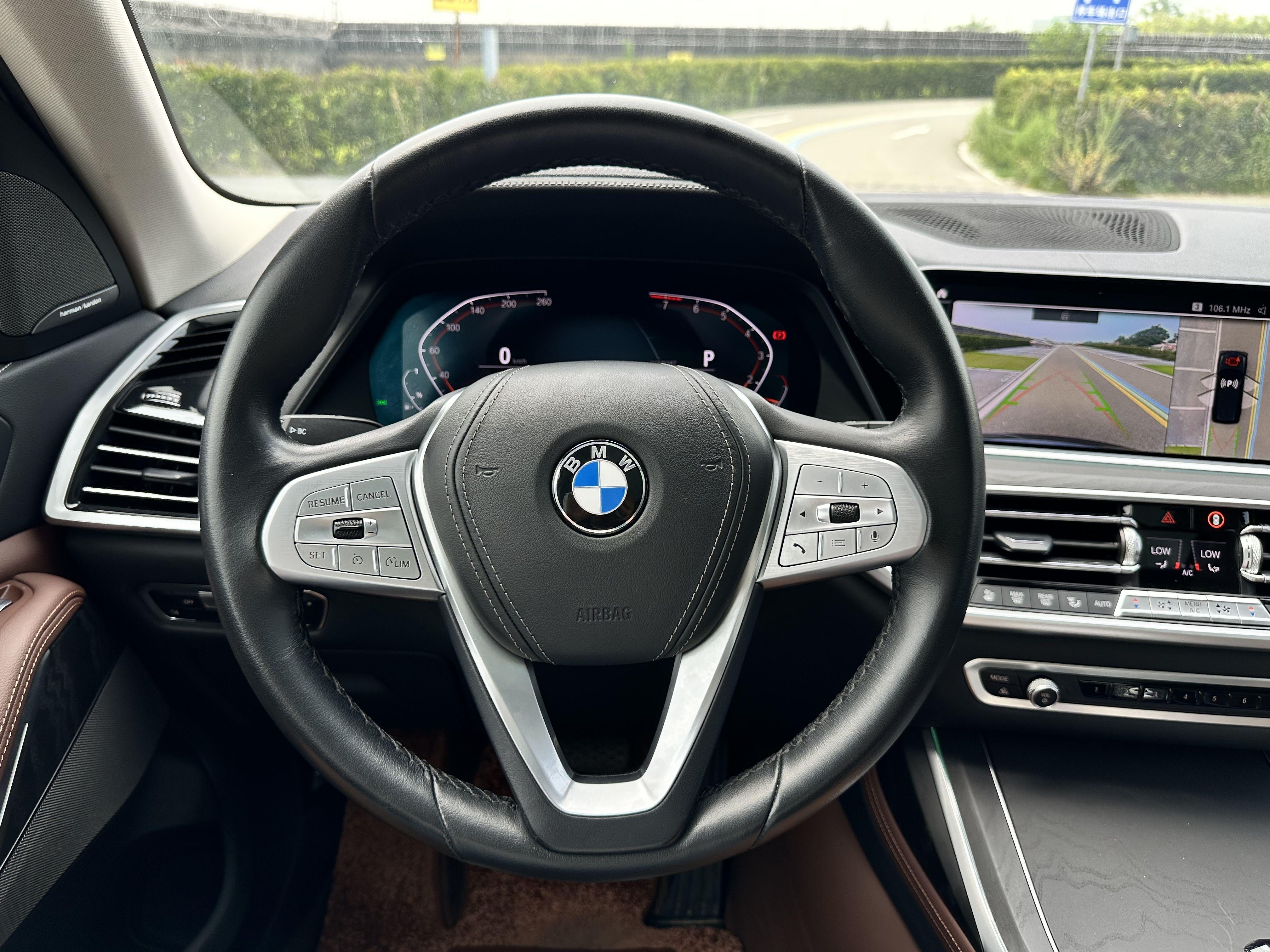 BMW X7 2022 thumb 11
