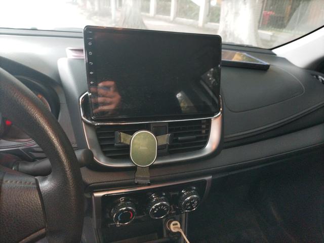 Toyota Yaris 2021 thumb 6