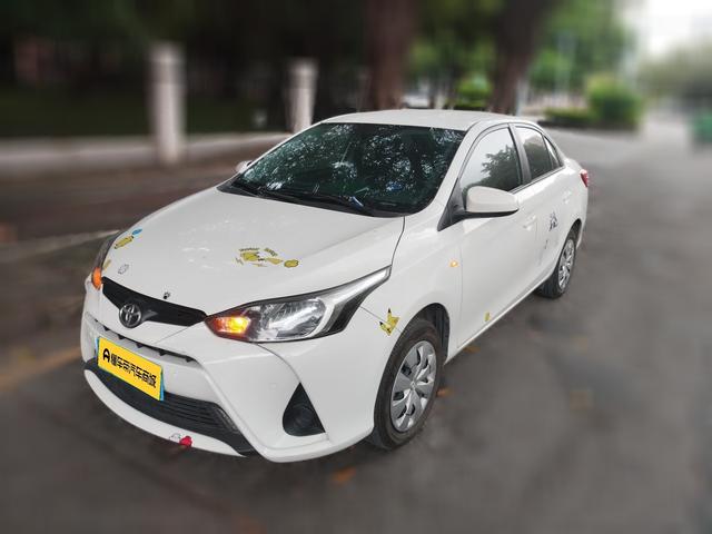 Toyota Yaris 2021 thumb 11