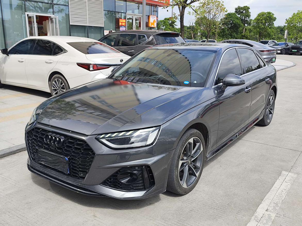 Audi A4 2022 thumb 8