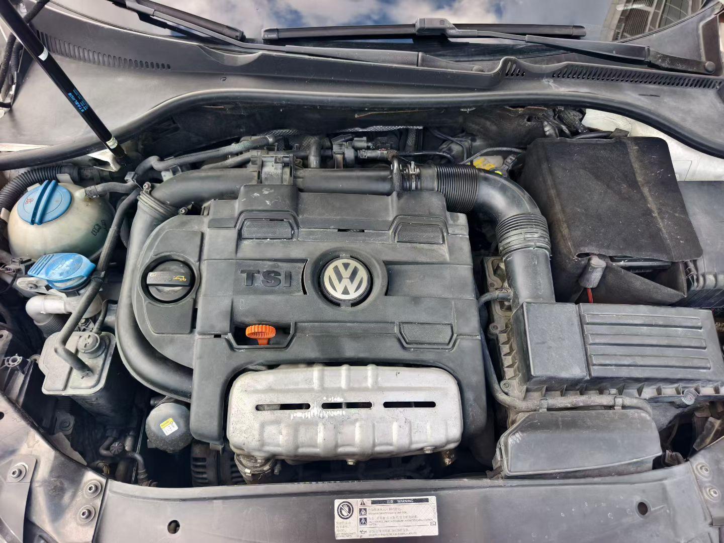Volkswagen Golf 2011 thumb 4