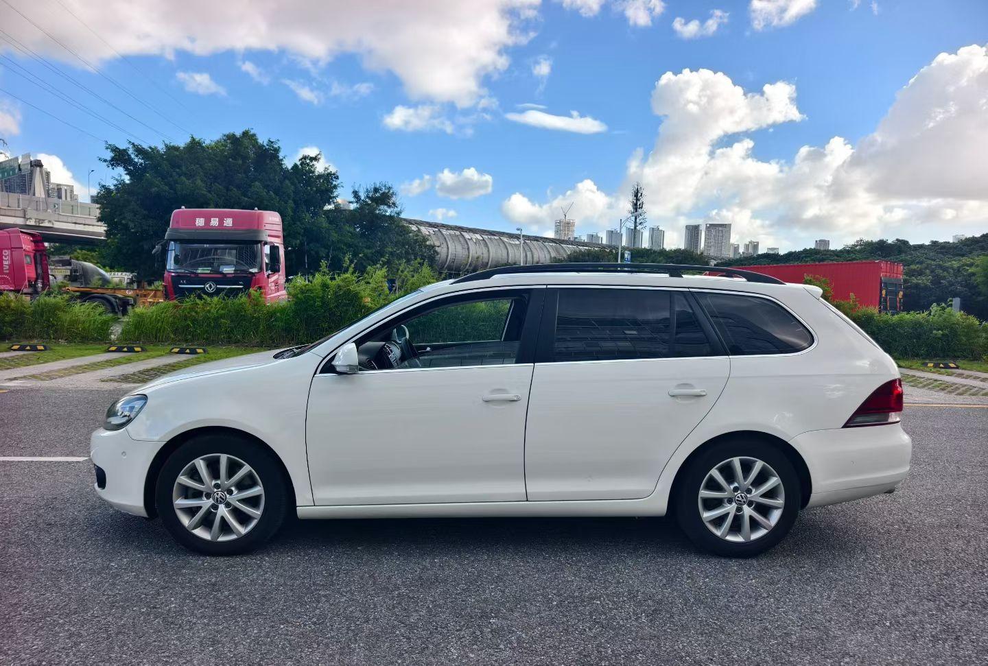 Volkswagen Golf 2011 thumb 9