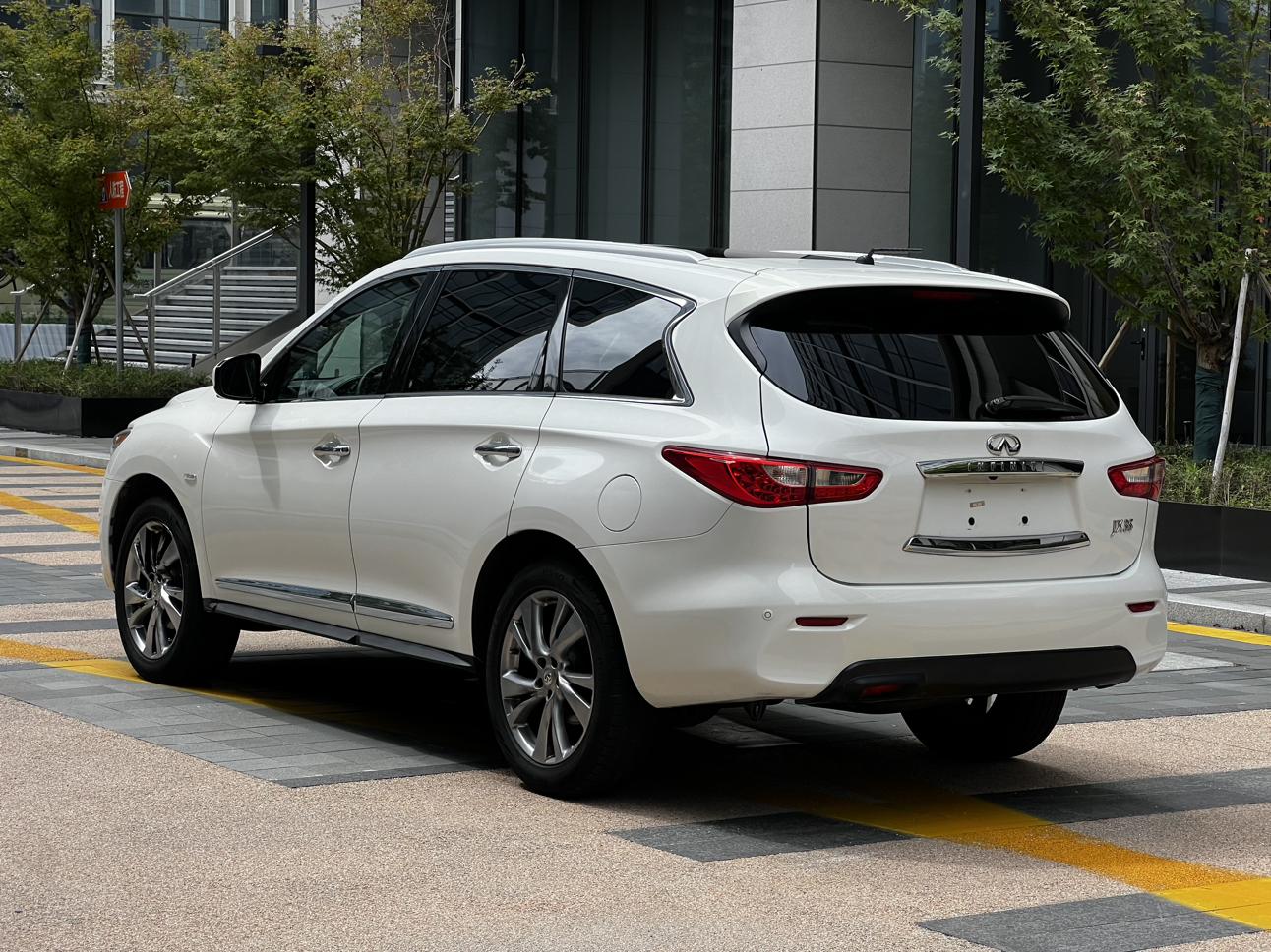 Infiniti JX 2013 thumb 3