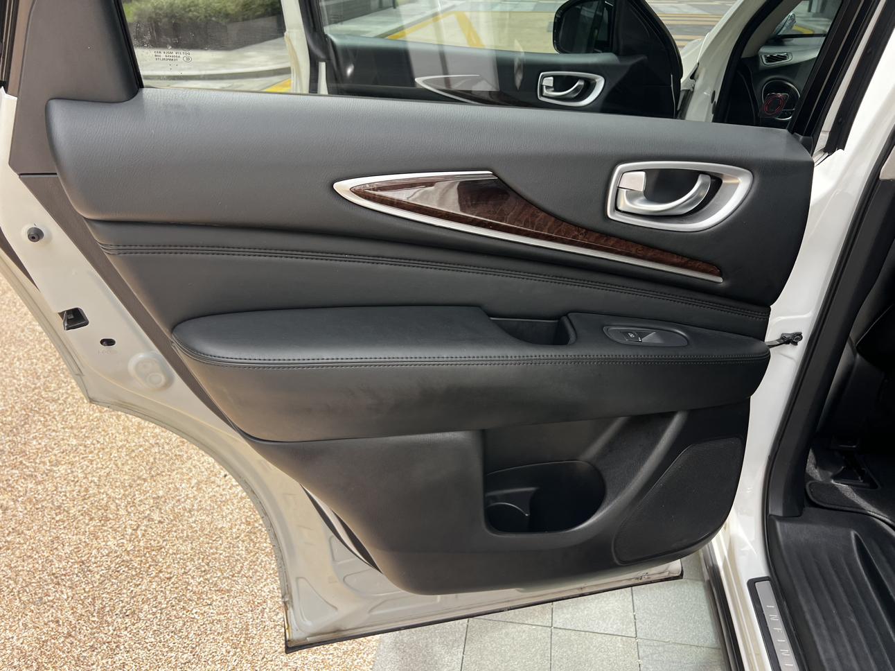 Infiniti JX 2013 thumb 12