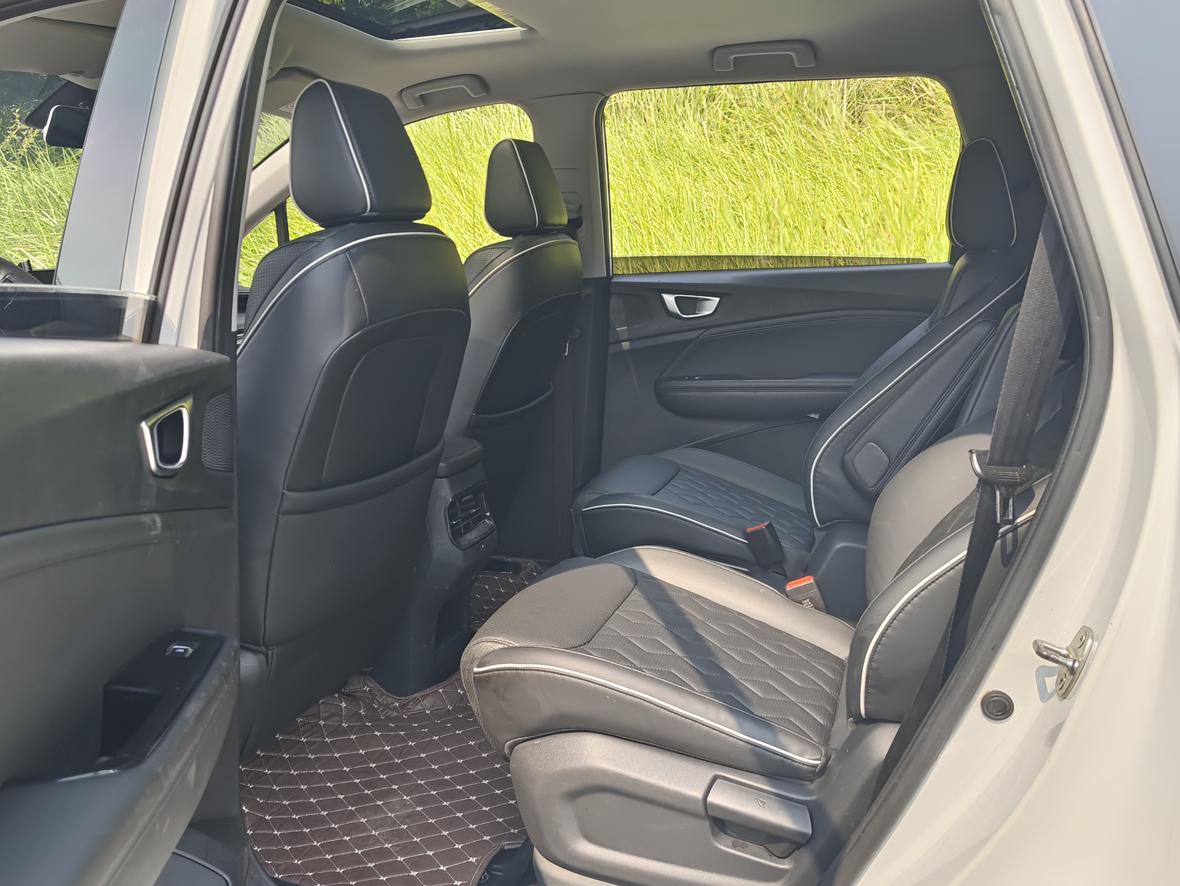 Wuling Jiachen 2022 thumb 7