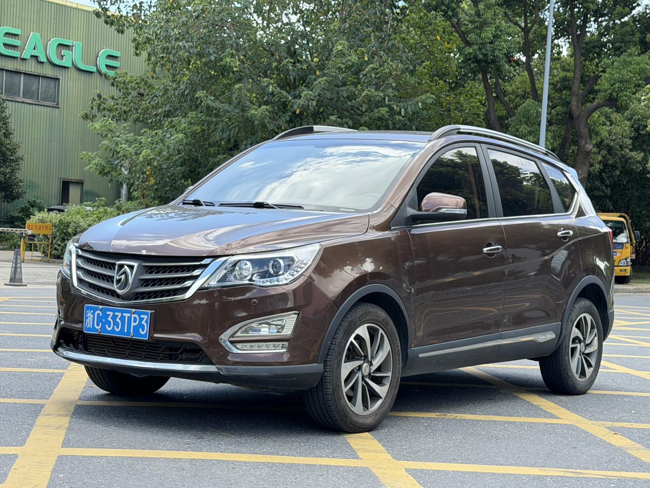 Baojun 560 2016 thumb 8