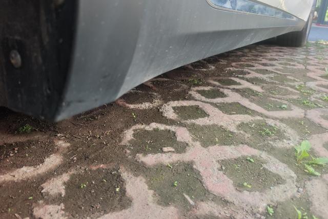 Hongqi E-QM5 2023 thumb 5