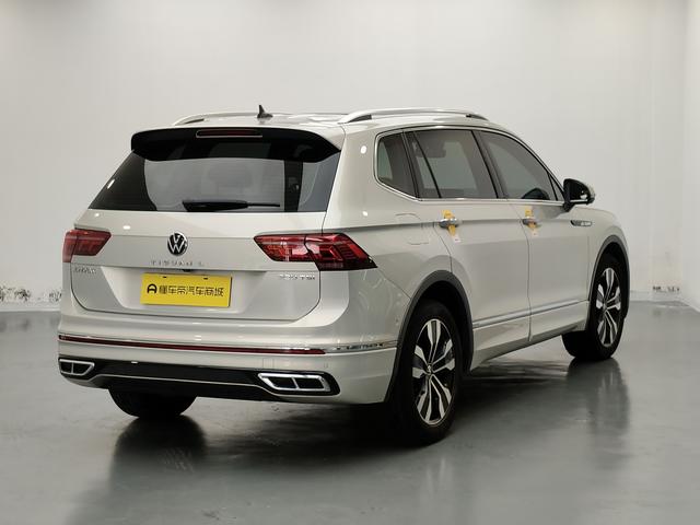 Volkswagen Tiguan 2022 thumb 5