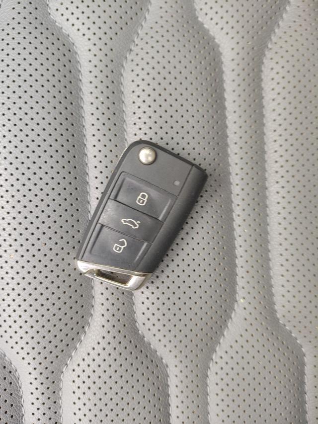 Volkswagen Tiguan 2022 thumb 9