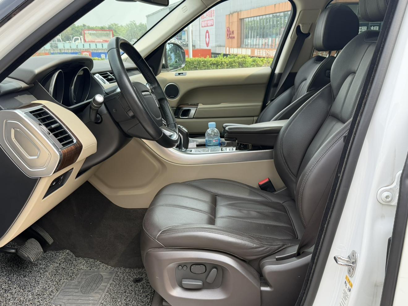 Land Rover Range Rover Sport 2014 thumb 7