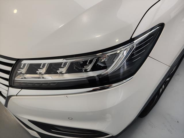 Roewe RX5 2017 thumb 10
