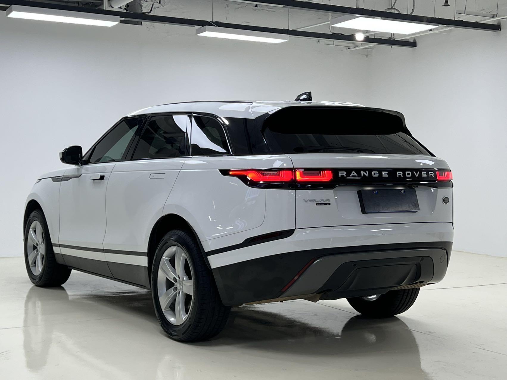Land Rover Range Rover Evoque 2018 thumb 2