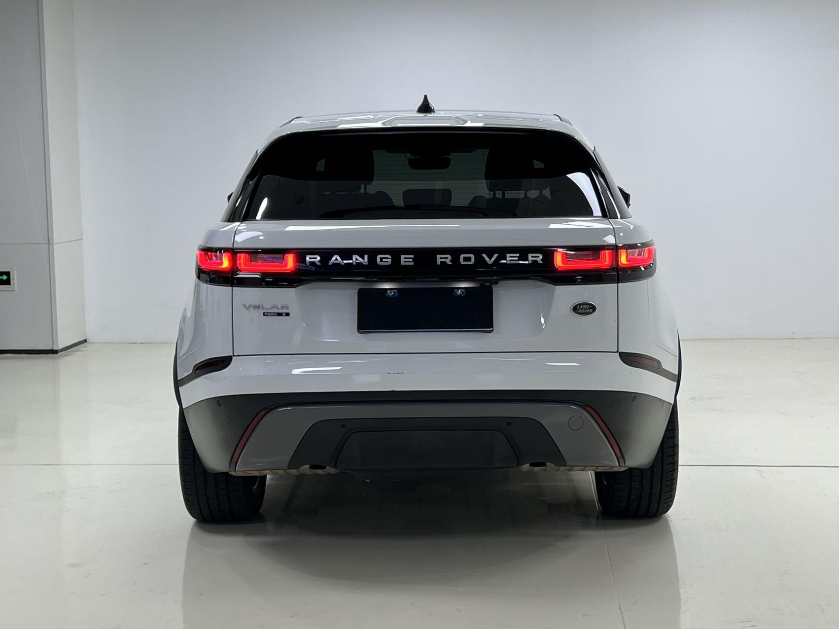 Land Rover Range Rover Evoque 2018 thumb 3