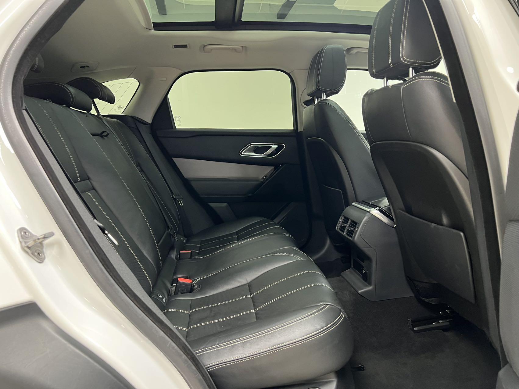 Land Rover Range Rover Evoque 2018 thumb 12