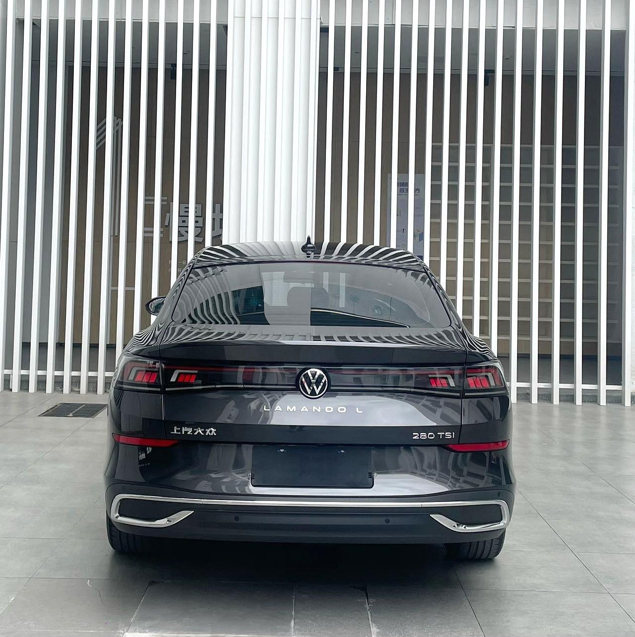 Volkswagen Lamando 2024 thumb 2