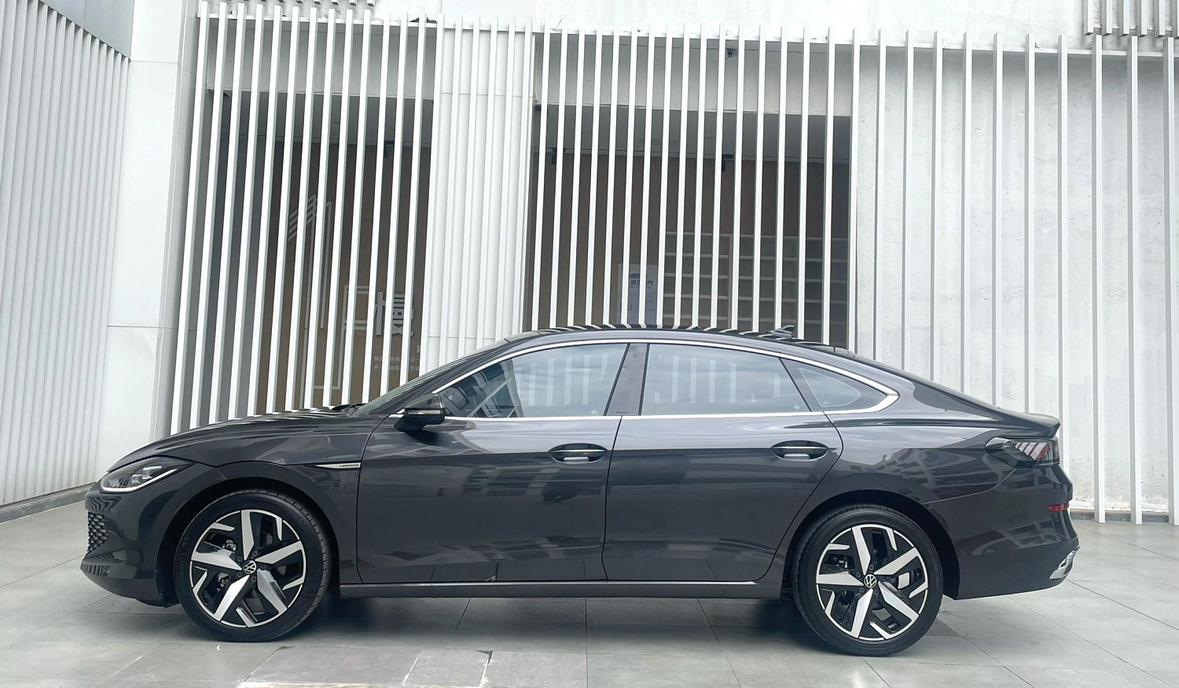 Volkswagen Lamando 2024 thumb 10