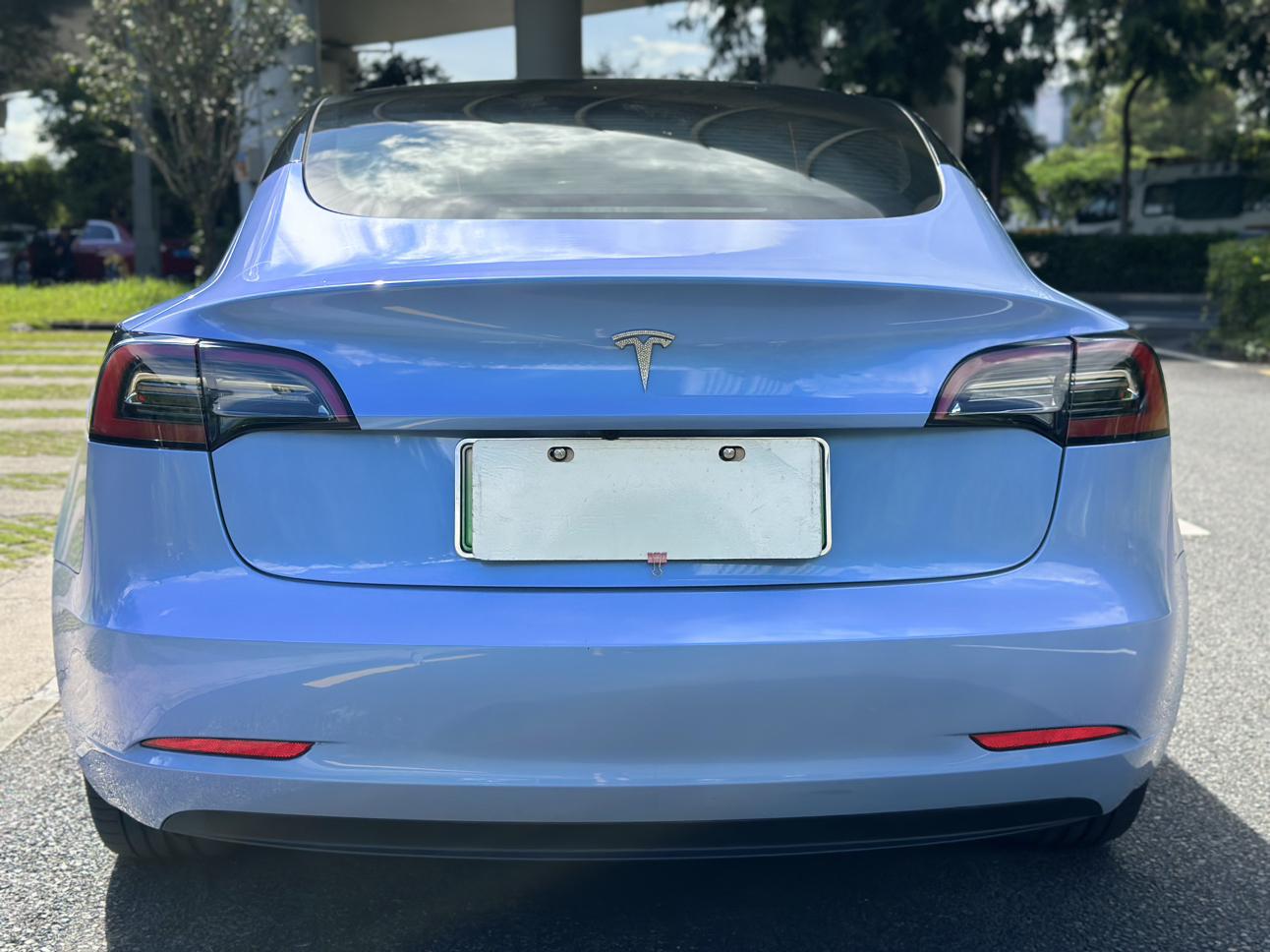 Tesla Model 3 2022 thumb 4