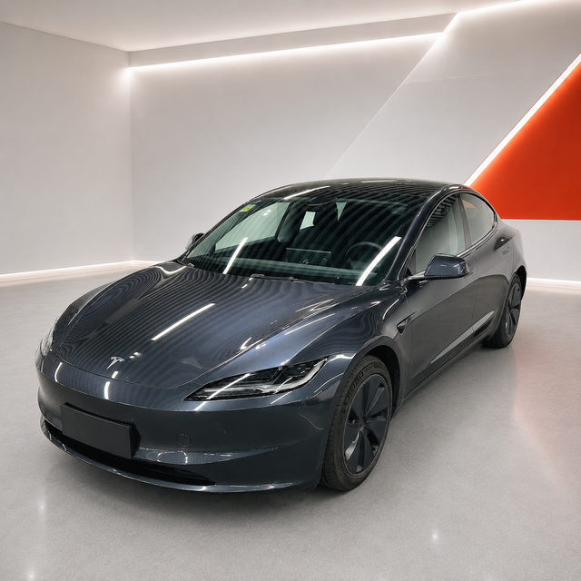 Tesla Model 3 2023 thumb 9