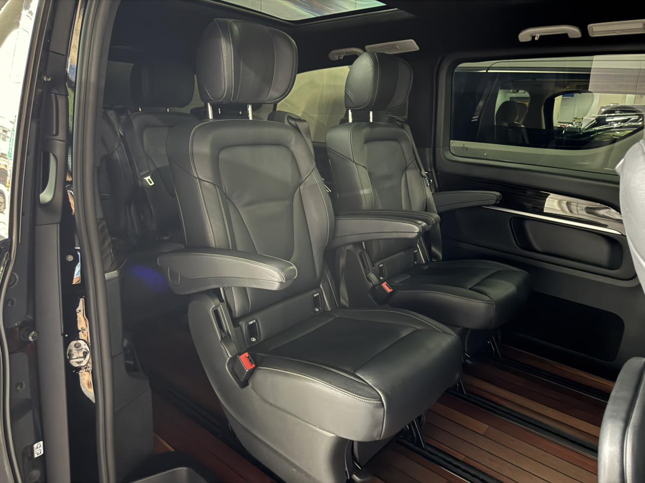 Mercedes-Benz V-Класс 2018 thumb 8