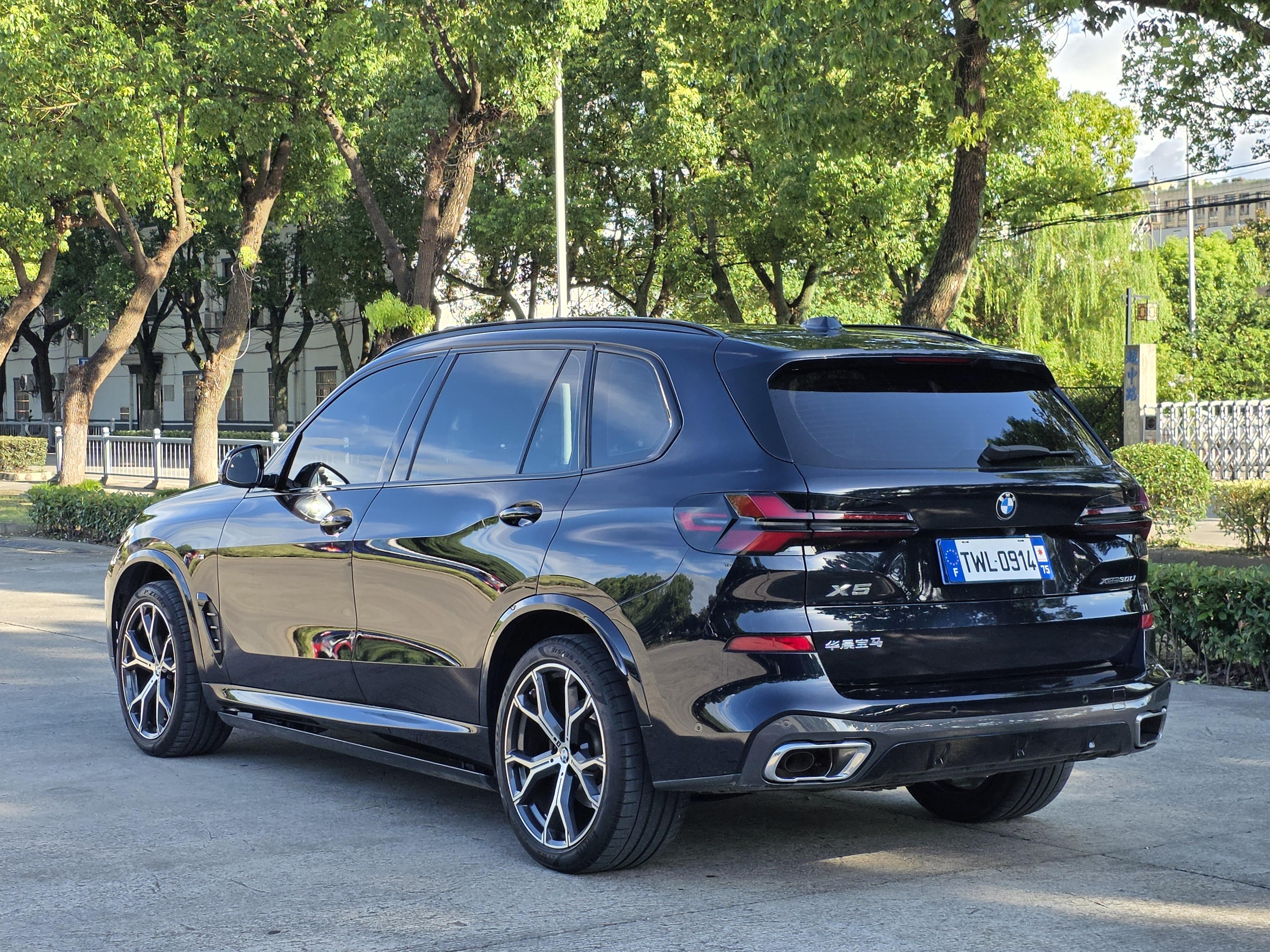 BMW X5 2023 thumb 2