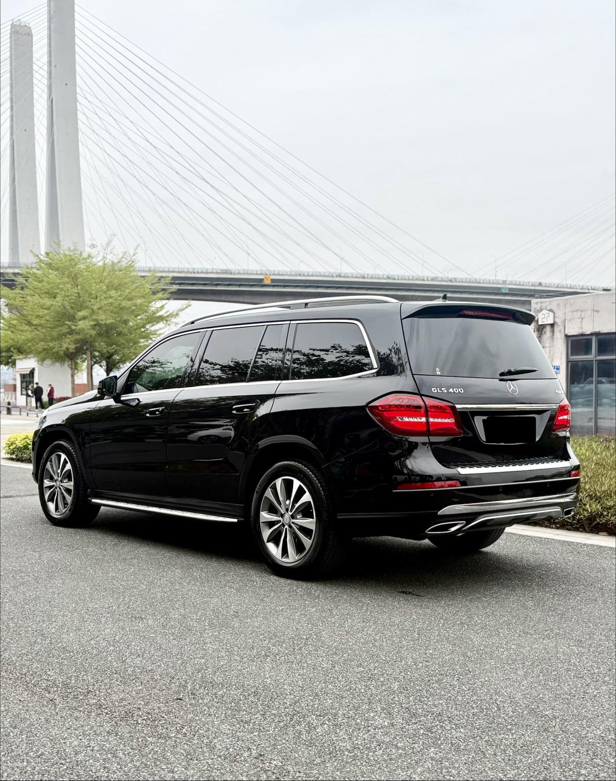 Mercedes-Benz GLS 2016 thumb 2