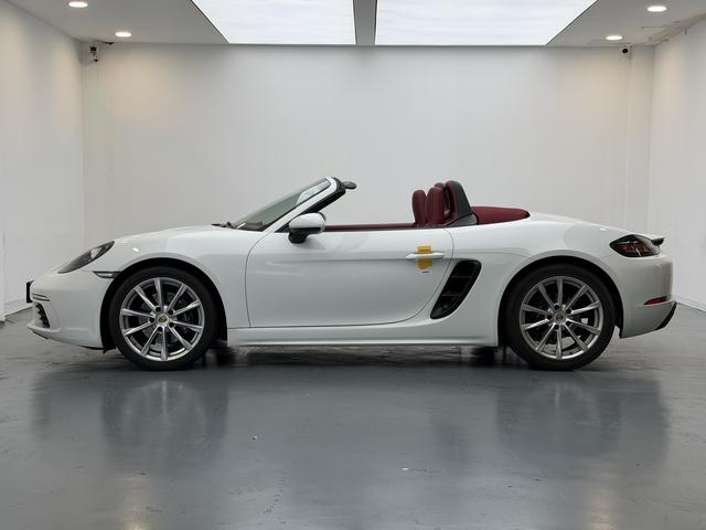 Porsche 718 2023 thumb 2