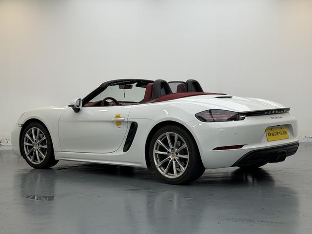 Porsche 718 2023 thumb 3